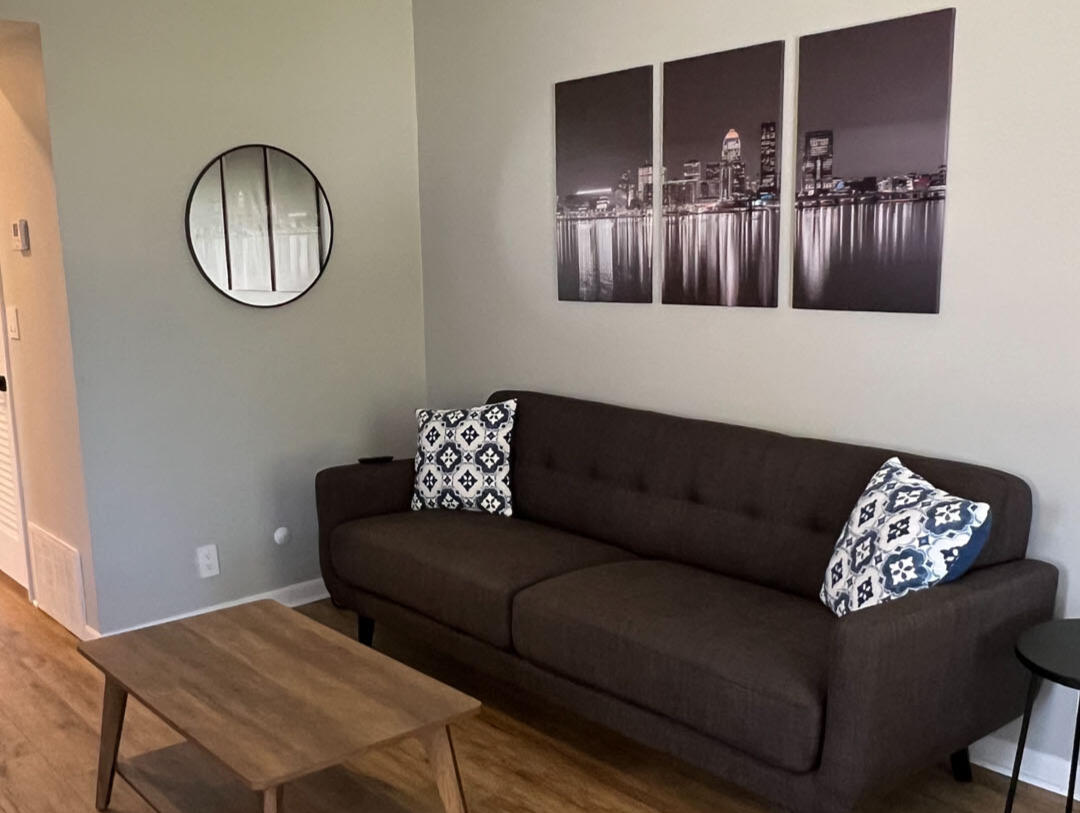 SDF Louisville Crashpad Living Room SDF Louisville Crashpad Living Room